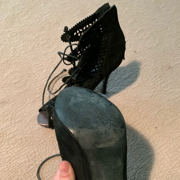 Black leather lace up sandals - Picture 3 of 3